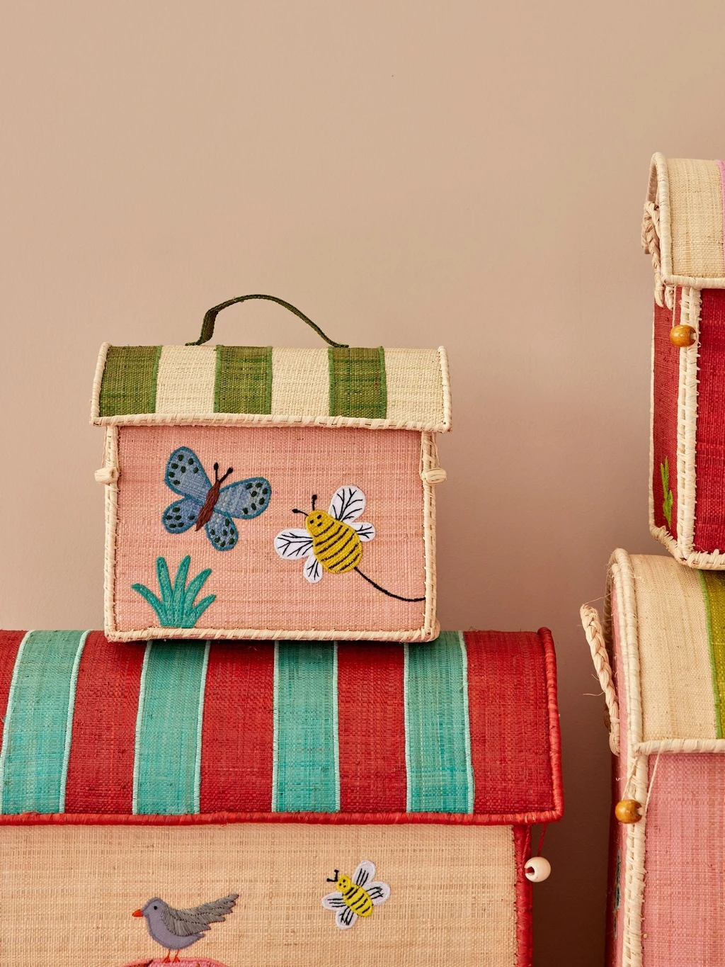 Raffia Kids Bag With Butterfly Theme - GET IT NOW, SHIPS IN OCTOBER(Raffia Kids Bag With Butterfly Theme) 2 Raffia Kids Bag With Butterfly Theme - GET IT NOW, SHIPS IN OCTOBER(Raffia Kids Bag With Butterfly Theme) - Image 2
