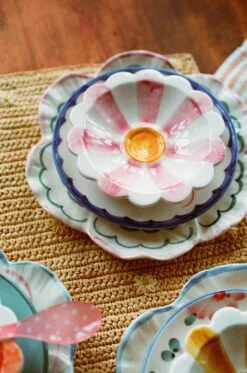 Ceramic Flower Dipping Bowl With Pink Hand Painted Stripes(Ceramic Flower Dipping Bowl With Pink Hand Painted Stripes) -Rice By Rice RICE CE24 ANALOG 57